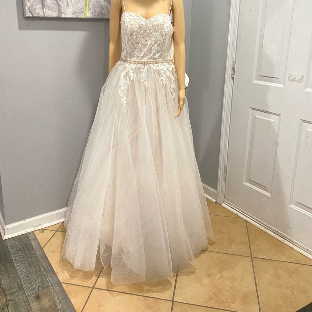 I have p femme dress from Macys .never use original with macys tag on it